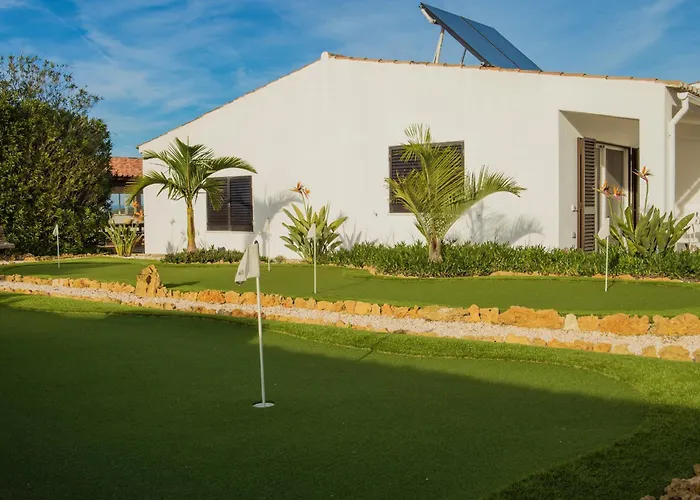 Spacious With Sea View, Tennis & Golf Garden #1963 Apartmán