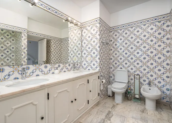 Διαμέρισμα Spacious With Sea View, Tennis & Golf Garden #1963 *