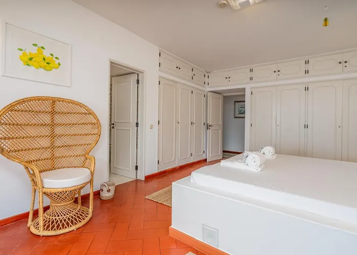 Apartmán Spacious With Sea View, Tennis & Golf Garden #1963