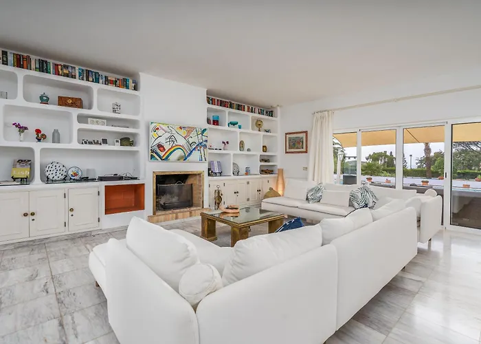 Spacious With Sea View, Tennis & Golf Garden #1963 *